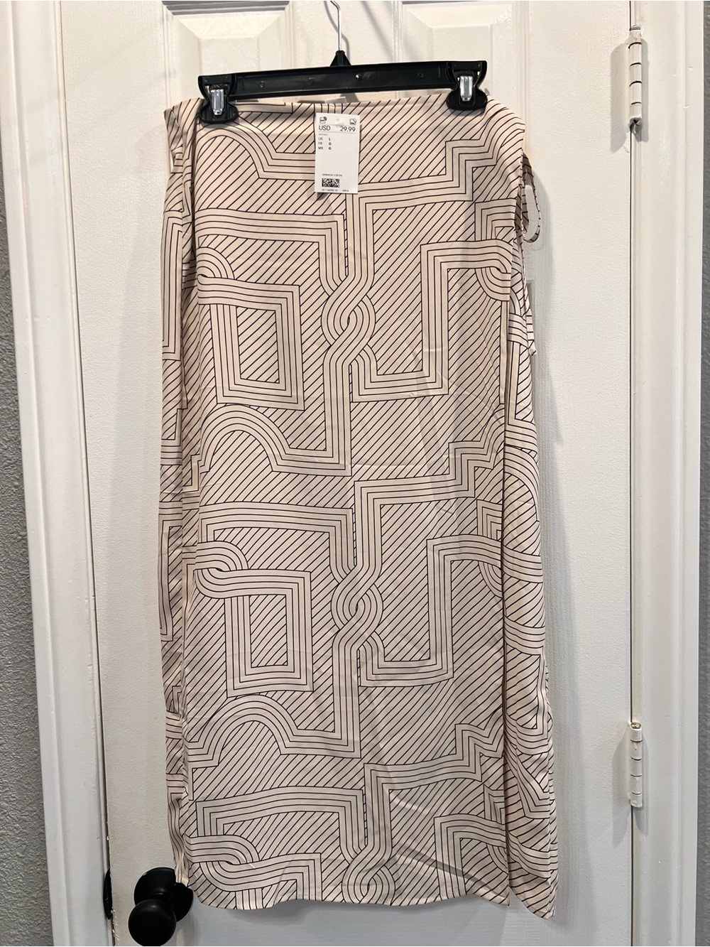 H&M Geometric Pattern Wrap Midi Skirt Beige Cream Black NWT Women’s Size L